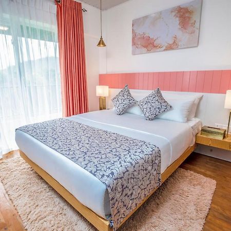 The Breeze Luxury Apartment 努沃勒埃利耶 外观 照片
