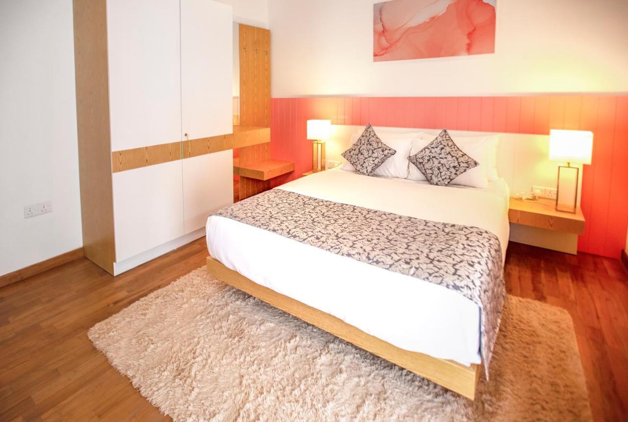 The Breeze Luxury Apartment 努沃勒埃利耶 外观 照片