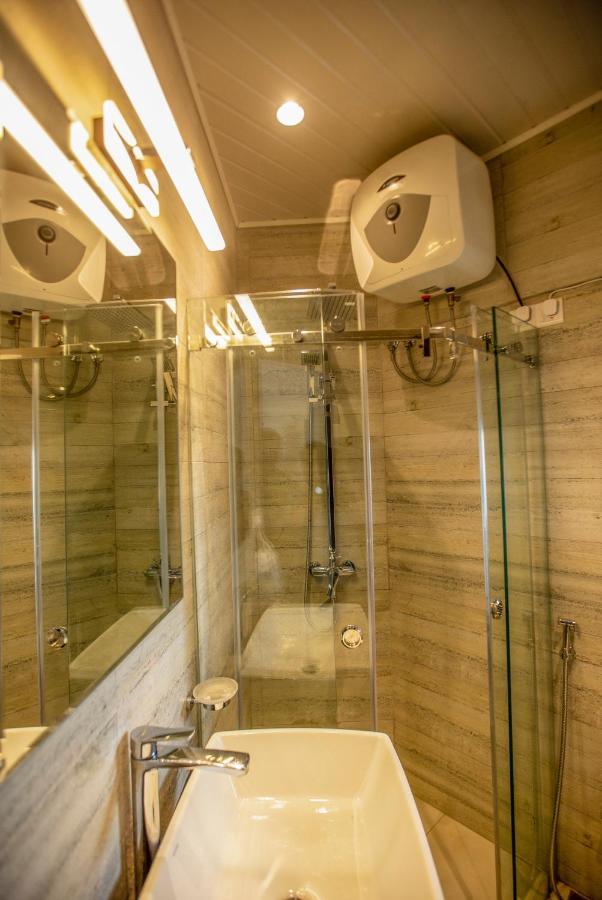 The Breeze Luxury Apartment 努沃勒埃利耶 外观 照片
